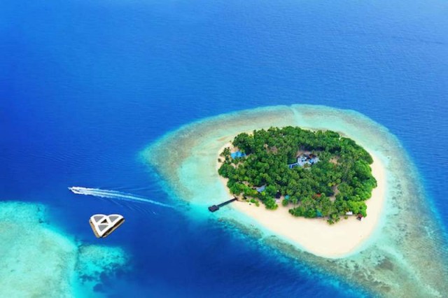 Floating Villas Luxury Project 1 SeaScape Floating Villas Luxury Project