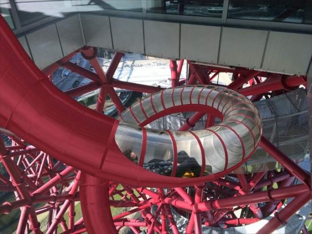 World's tallest tunnel Slide 2 World's tallest tunnel Slide (2)