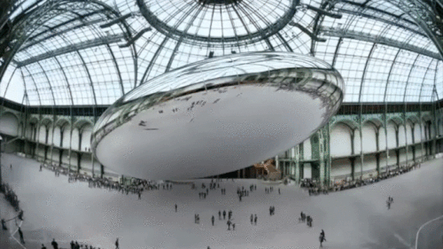 The Pebble Grand Palais Mirror (1)