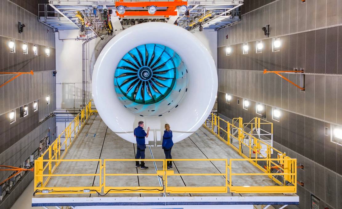 Rolls Royce Tested The World S Largest Jet Engine To Maximum Power