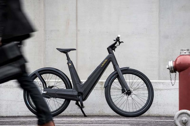 Carbon urban e-bike (3)