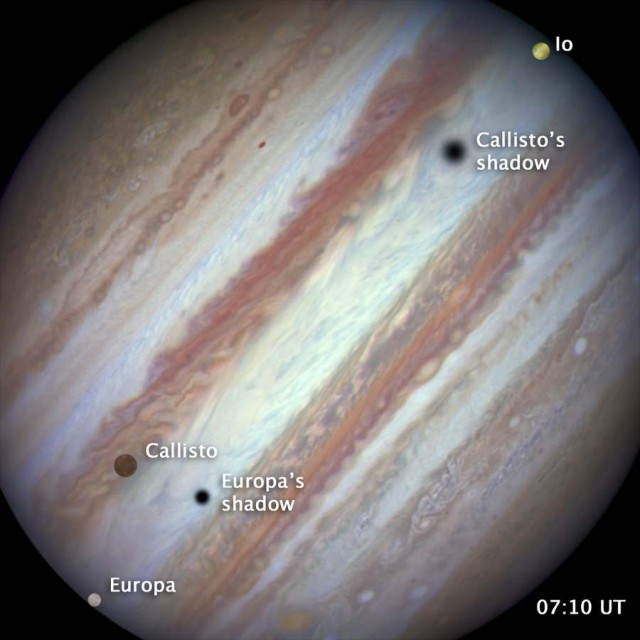 A rare triple Eclipse from three of Jupiter’s moons | WordlessTech