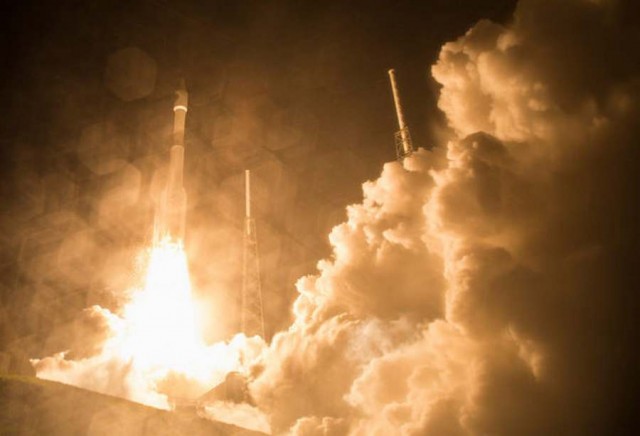 The Atlas V rocket lifts off from Space Launch Complex