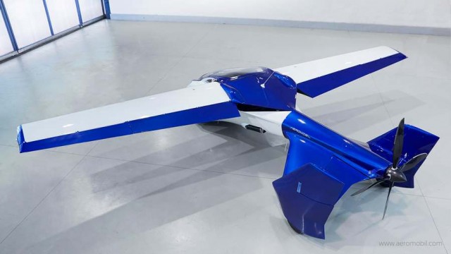 AeroMobil flying car (3)