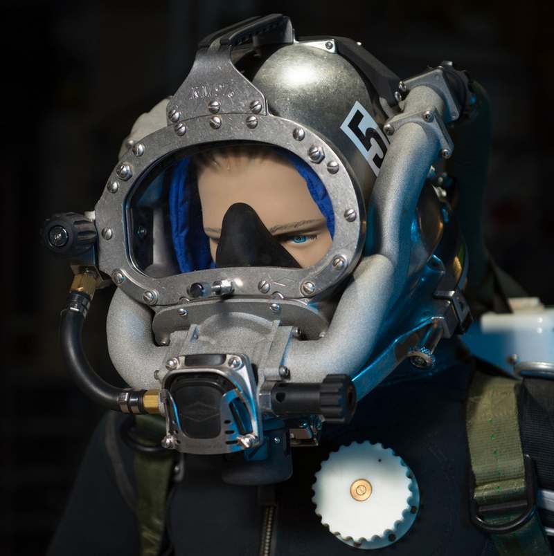 New diving suit by the US Navy 3