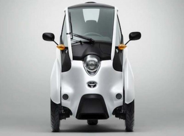 Toyota i-Road three-wheeled autocycle (2)