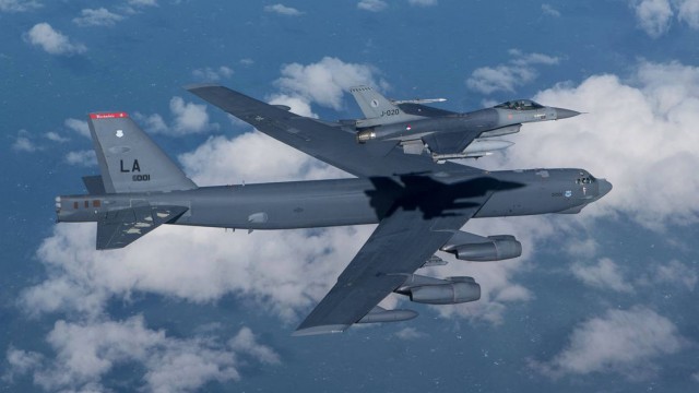 F-16 over a B-52