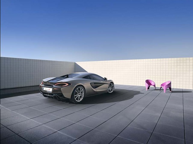 McLaren 570S Coupe (11)