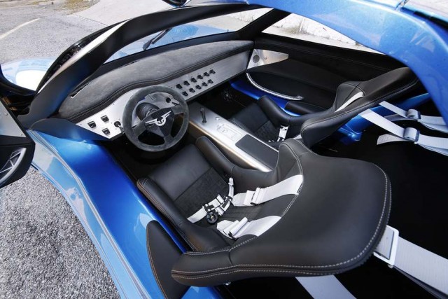 Toroidion MW1 electric supercar (3)