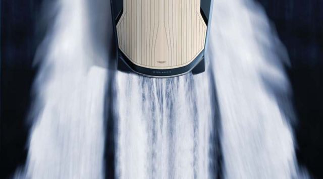 Aston Martin AM37 speedboat by Quintessence Yachts 2