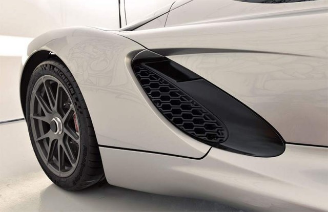 3D printed supercar by Divergent Microfactories (1)