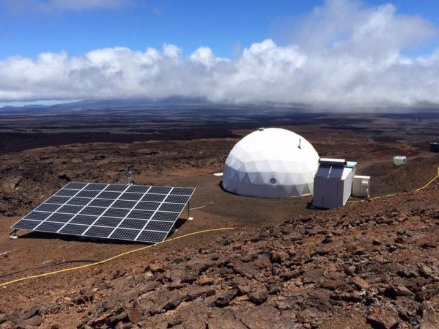 Simulated life on Mars in Hawaii (5)