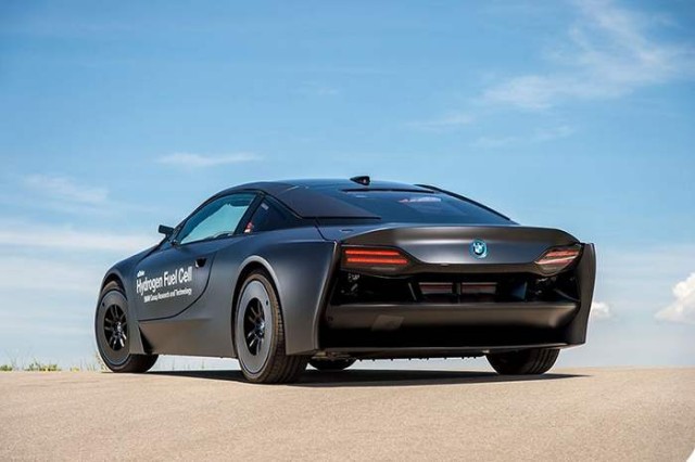 Hydrogen BMW i8 concept (8)