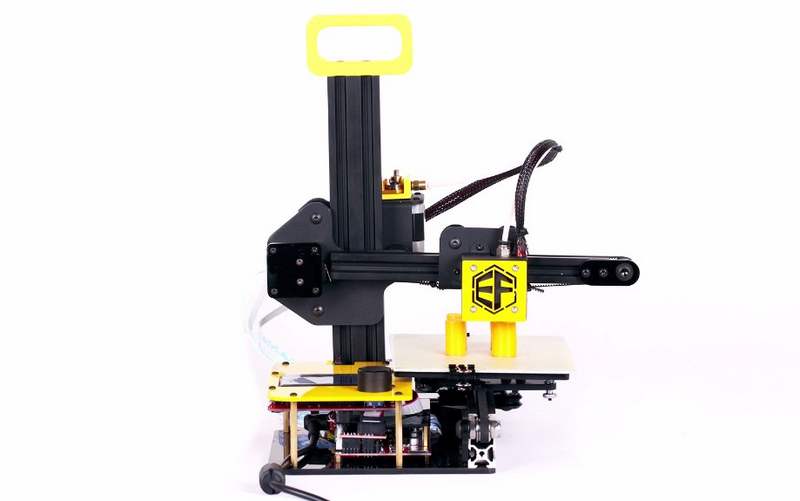 The Freaks3D First Portable 3D Printer