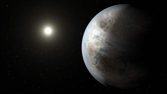 Kepler-452b exoplanet orbiting in the habitable zone