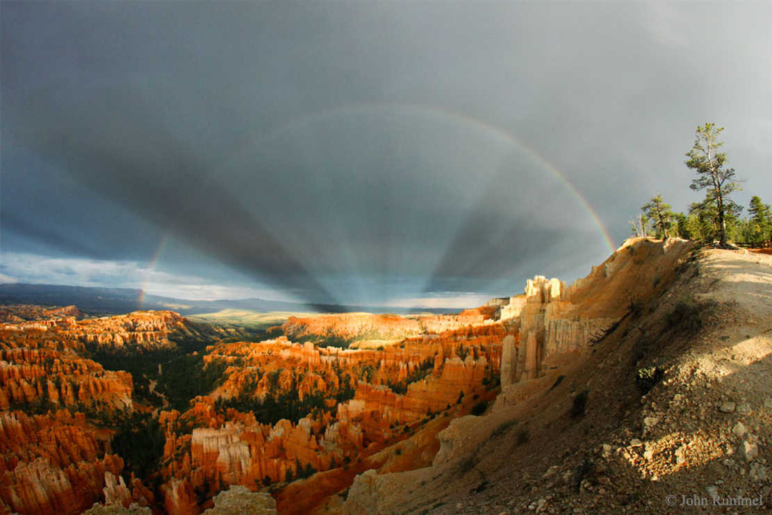 Rays and Rainbows over Bryce Canyon