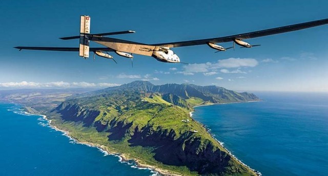 Solar Impulse Record-Breaking Solo Flight to Hawaii (3)