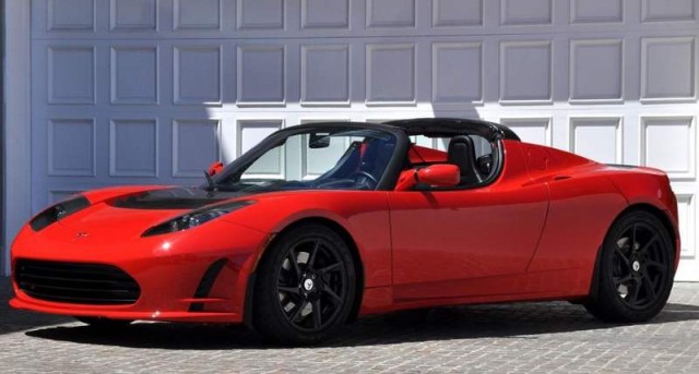 Tesla Roadster electric sports car (7)