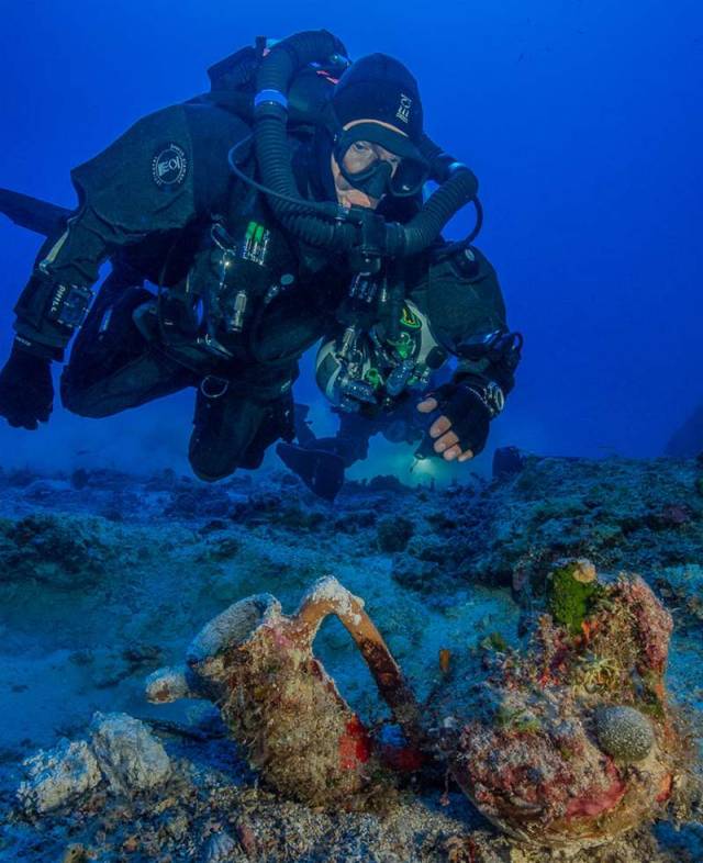 the Antikythera Shipwreck (5)