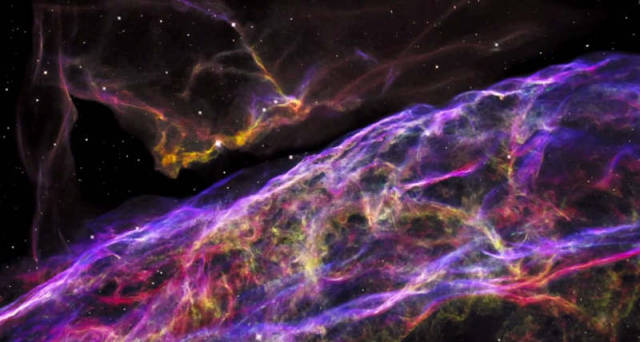 flyover visualization through the Veil Nebula