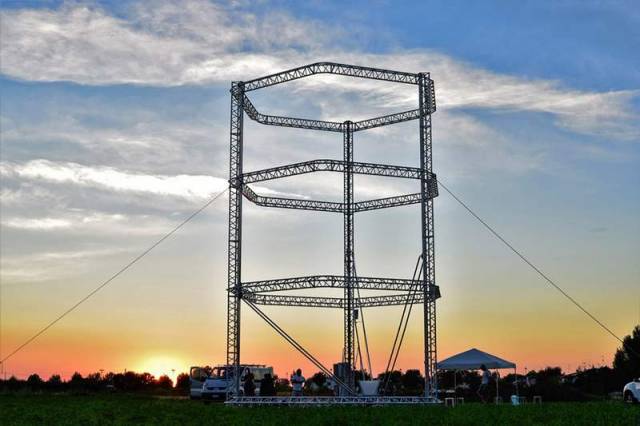 The biggest Delta 3d printer in the world 