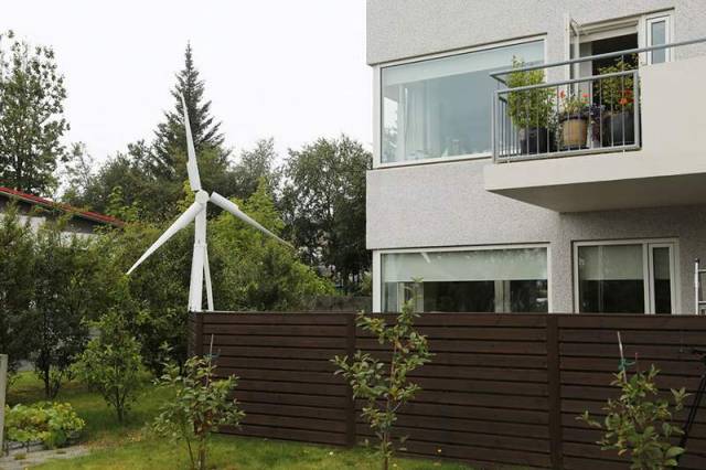 Trinity portable wind turbine (2)