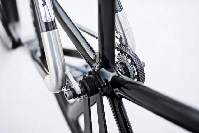 Viks carbon fiber bicycle (2)