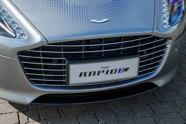 Aston Martin fully Electric RapidE (2)