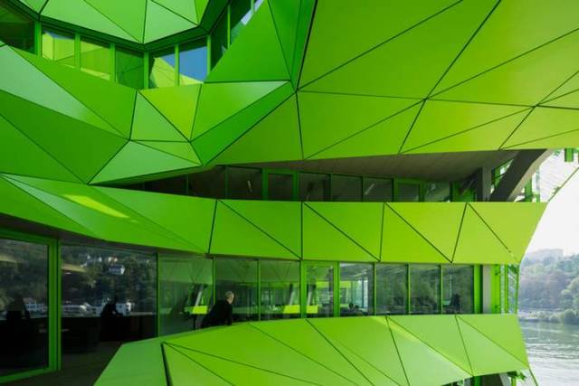Euronews' new Green cube HQ building (2)