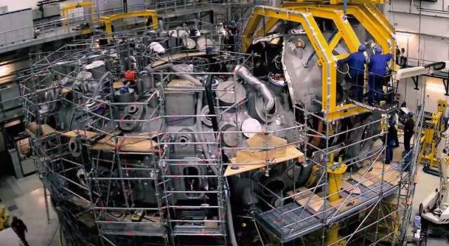 Wendelstein 7-X stellarator fusion reactor (4)