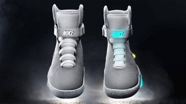 Nike BTTF II Air Mag Sneakers with Power Laces (3)