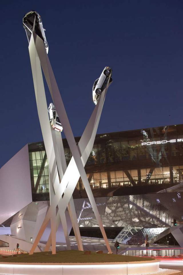 Porsche 911s steel frame sculpture by Gerry Judah (4)
