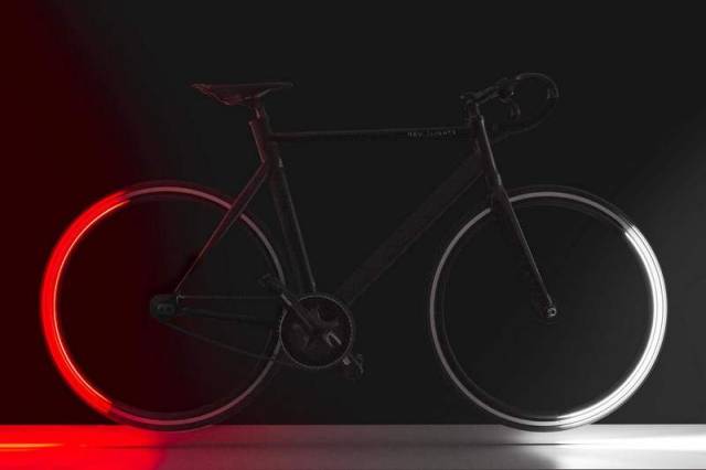 Revolights Eclipse- Connected Bike Lighting System | WordlessTech