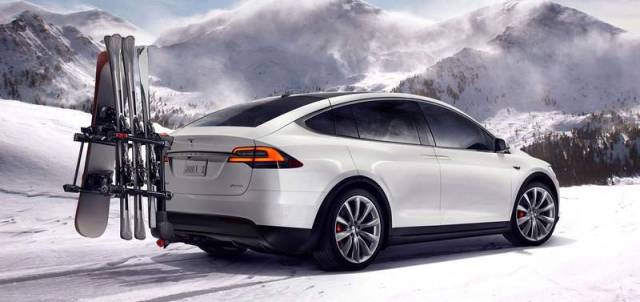 Tesla Model X electric SUV (6)