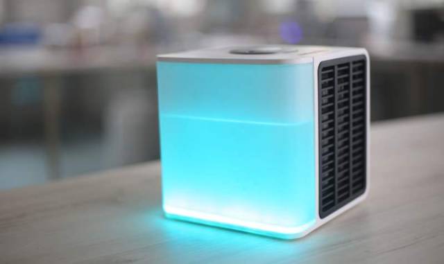 World's first personal air conditioner