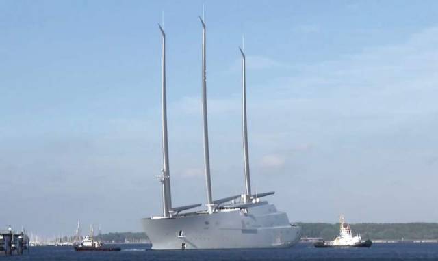 'White Pearl' word's largest sailing yacht (3)
