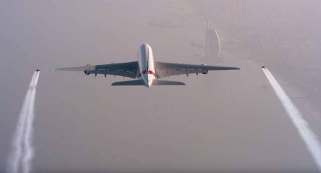 Jetmen Fly with an Airbus A380 (3)