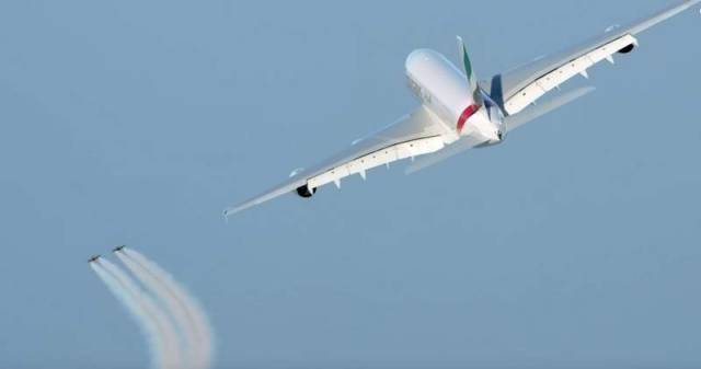 Jetmen Fly with an Airbus A380 (1)