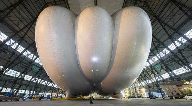 World's biggest aircraft 'takes off' (2)
