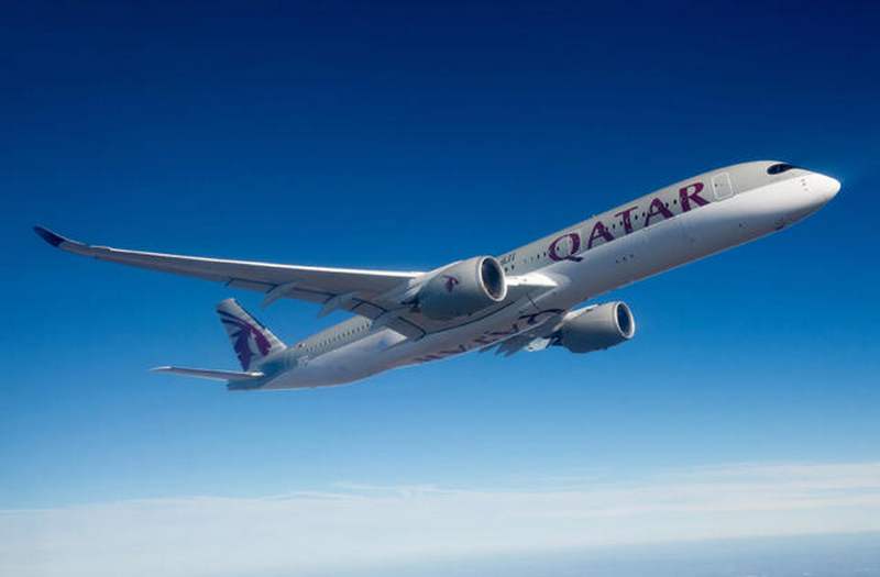 Airbus A350 Qatar Airways Carbon Fiber airplane (4)