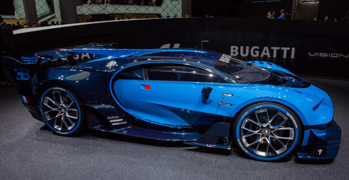 Bugatti Chiron supercar (1)