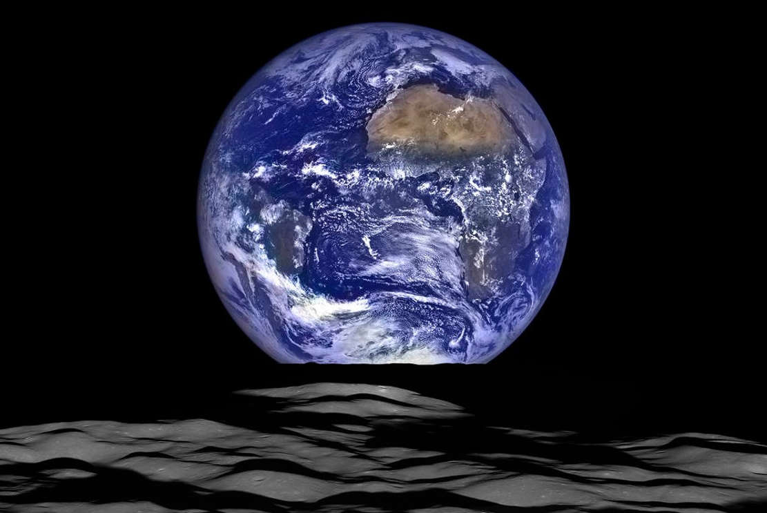 LRO High-Resolution Earthrise imag