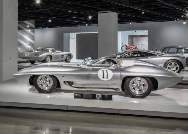 The Petersen Automotive Museum in Los Angeles (10)