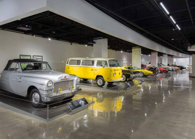 The Petersen Automotive Museum in Los Angeles (7)