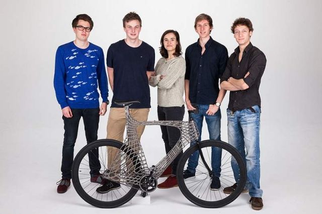 Arc Bicycle has 3D-printed steel frame (1)