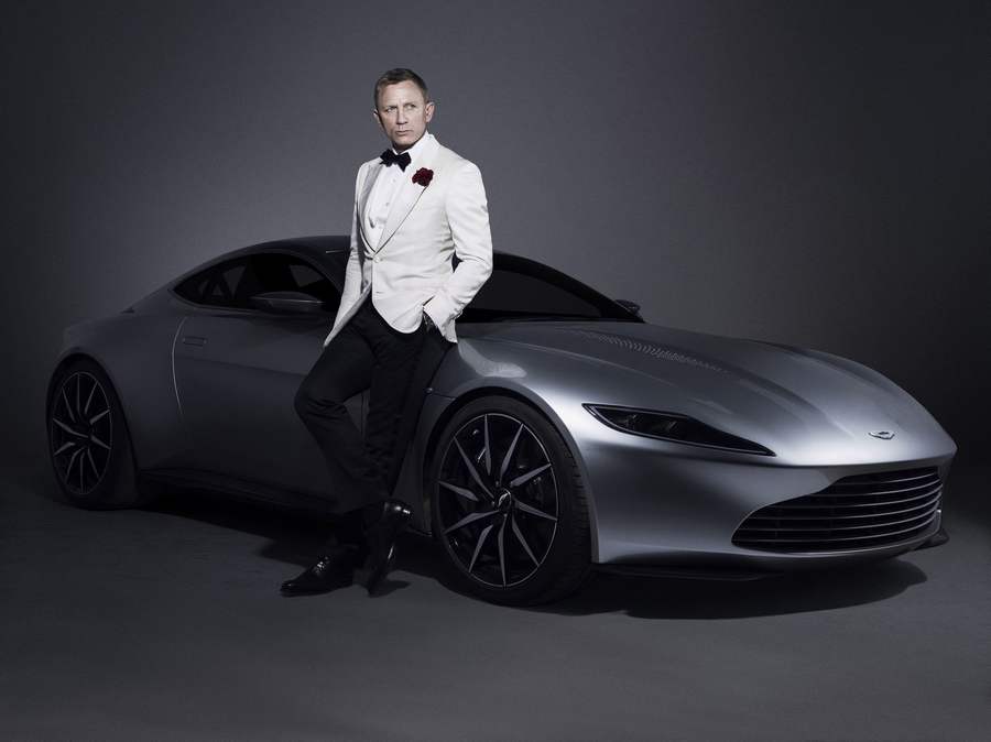 James Bond's Aston Martin DB10 (4)