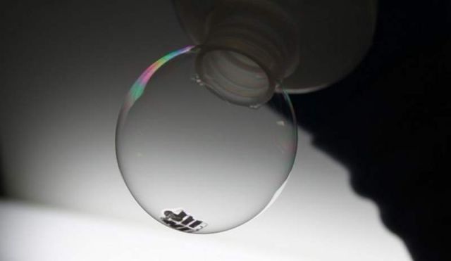 Solar Cells so light that can be placed on top of soap bubble