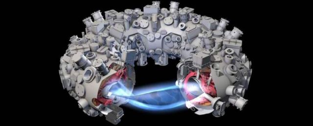 Stellarator Nuclear Fusion Reactor
