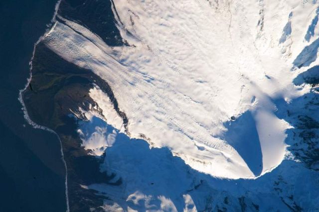 Big Ben volcano on remote sub-Antarctic Heard Island