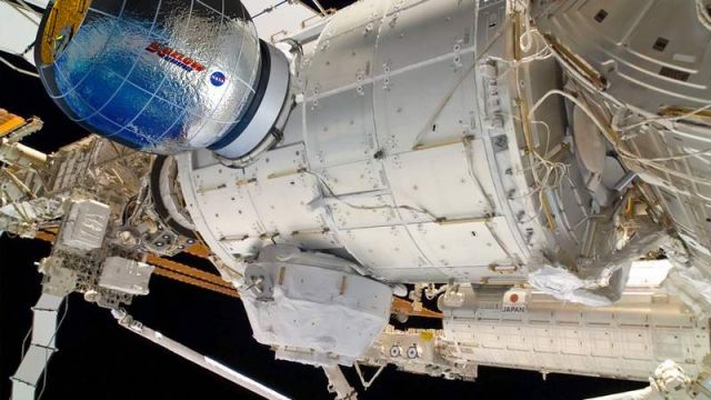 Inflatable Habitat on the Space Station